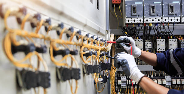 Professional Electrician technician working in Moody, TX